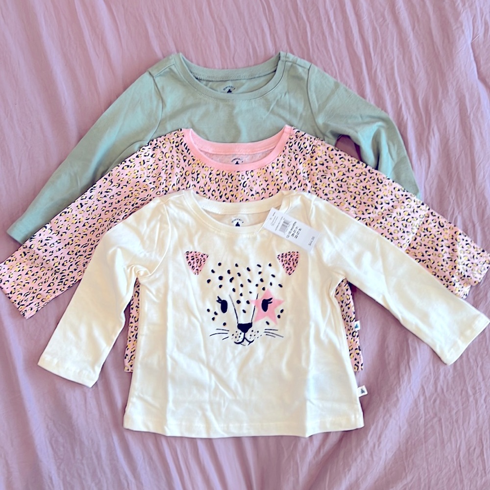 NWT Baby Gap 12-18 months set of 3 long sleeve t-shirts
